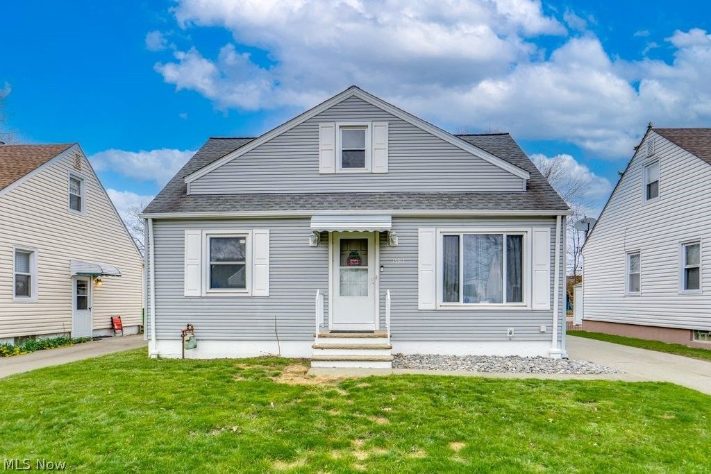 Photo of 13513 York Boulevard, Garfield Heights, OH 44125 (MLS # 5196129)