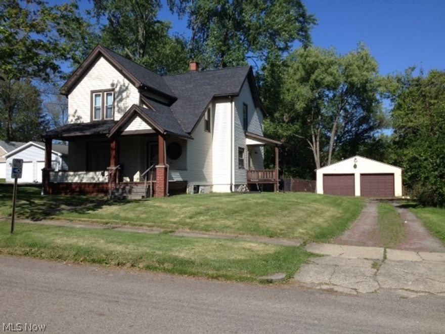 Call to see this large 125 year redone home on double fenced in city lot. 2 car garage,large kitchen, beautiful woodwork.Great house AND PRICE.