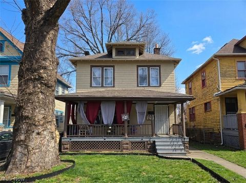 Homes For Sale - 543 E 108th St<br/> Cleveland, OH 44108
