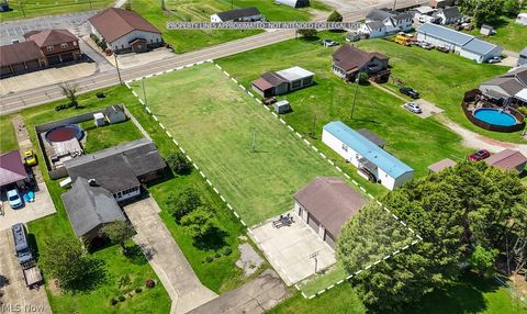 Tiny photo for 6 Gale Avenue, Newport, OH 45768 (MLS # 5209219)