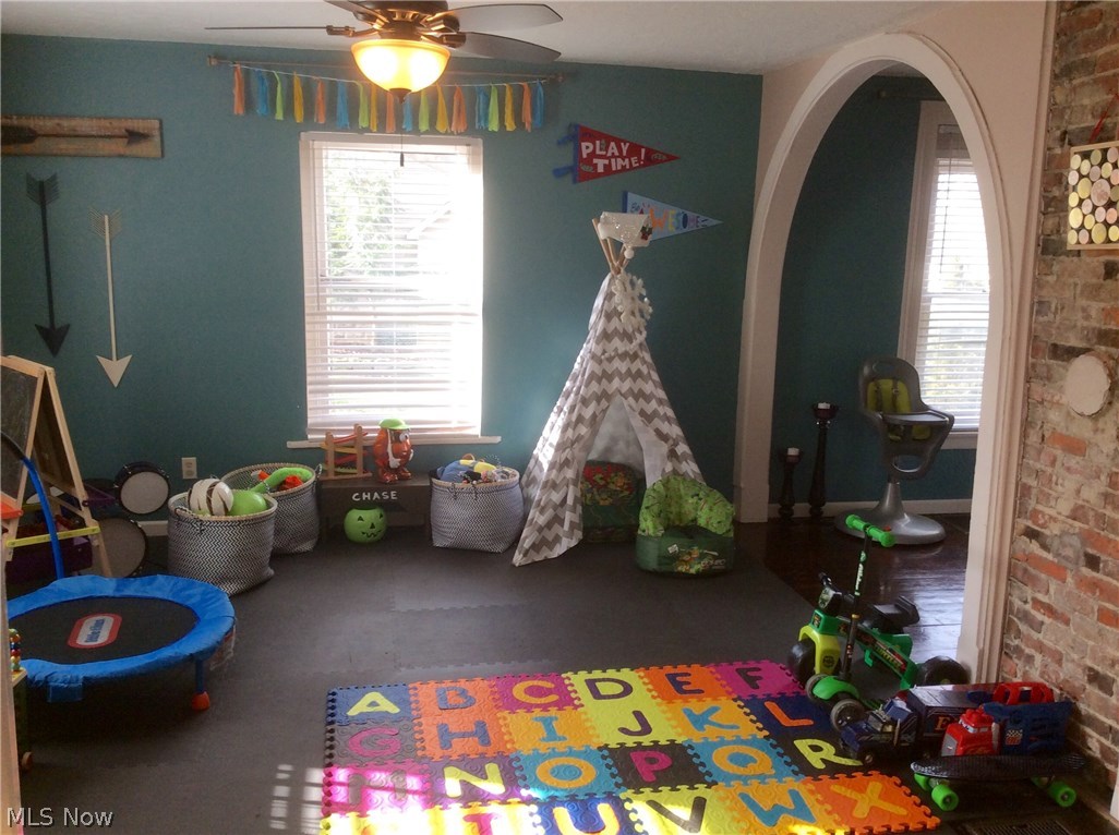 Village/Canfield - Residential