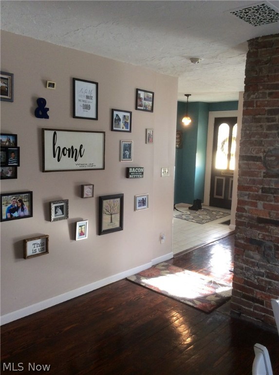 Village/Canfield - Residential