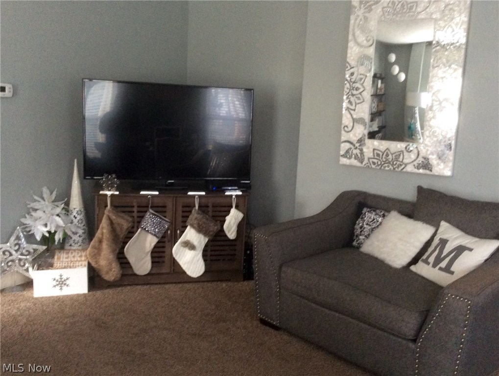 Village/Canfield - Residential