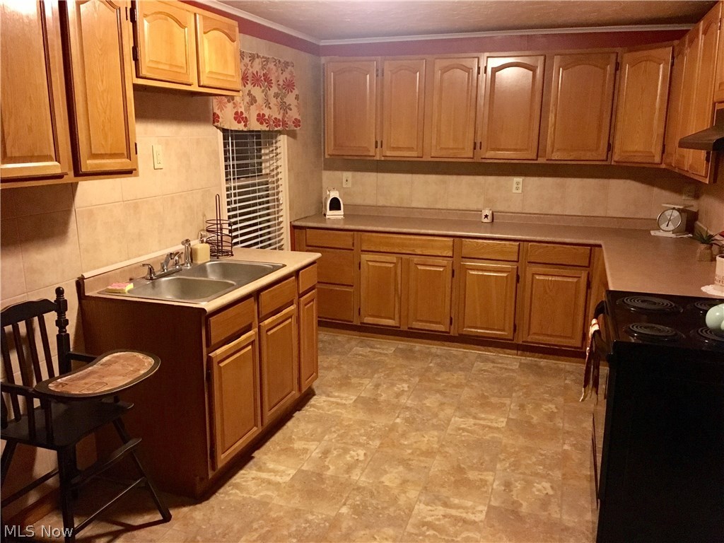 Village/Canfield - Residential