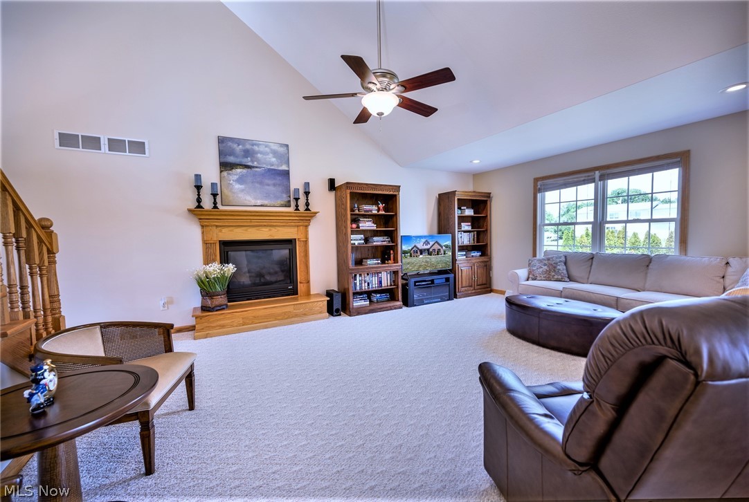 Oak Hollow - Residential