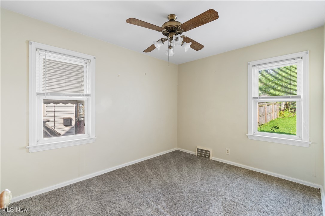 227 Grand Boulevard, Bedford, Ohio image 17