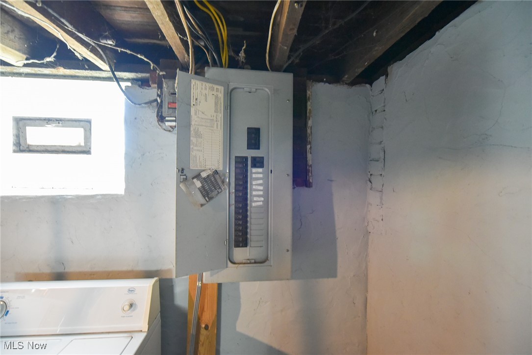 Canton - Residential Income