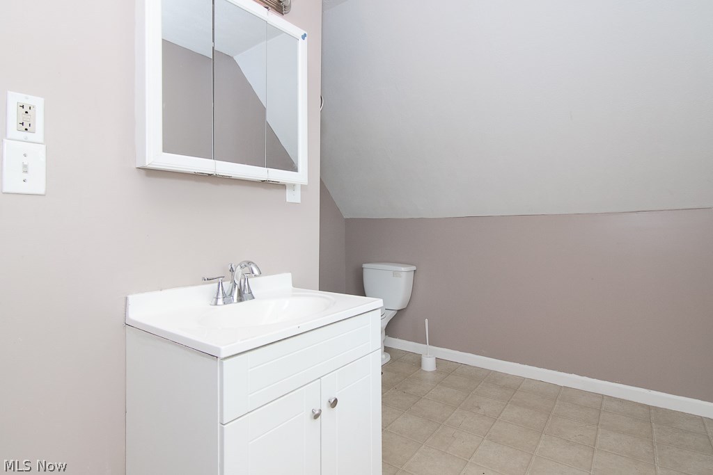 E T Hamiltons - Residential