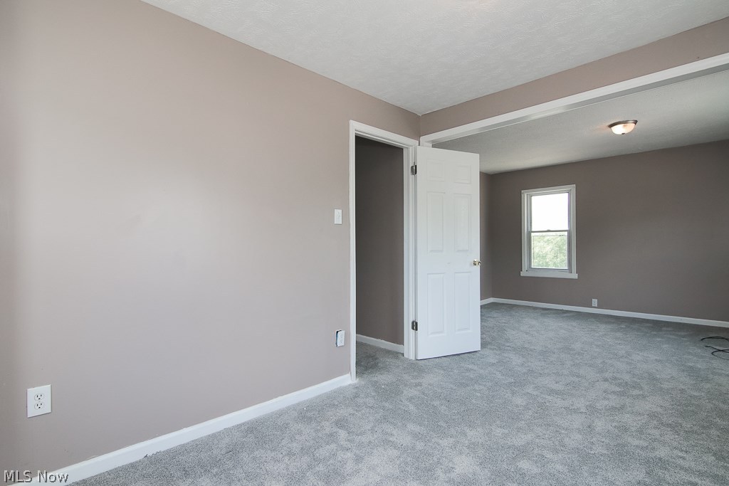 E T Hamiltons - Residential