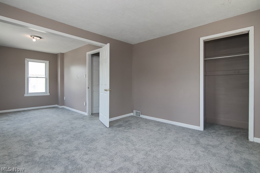 E T Hamiltons - Residential