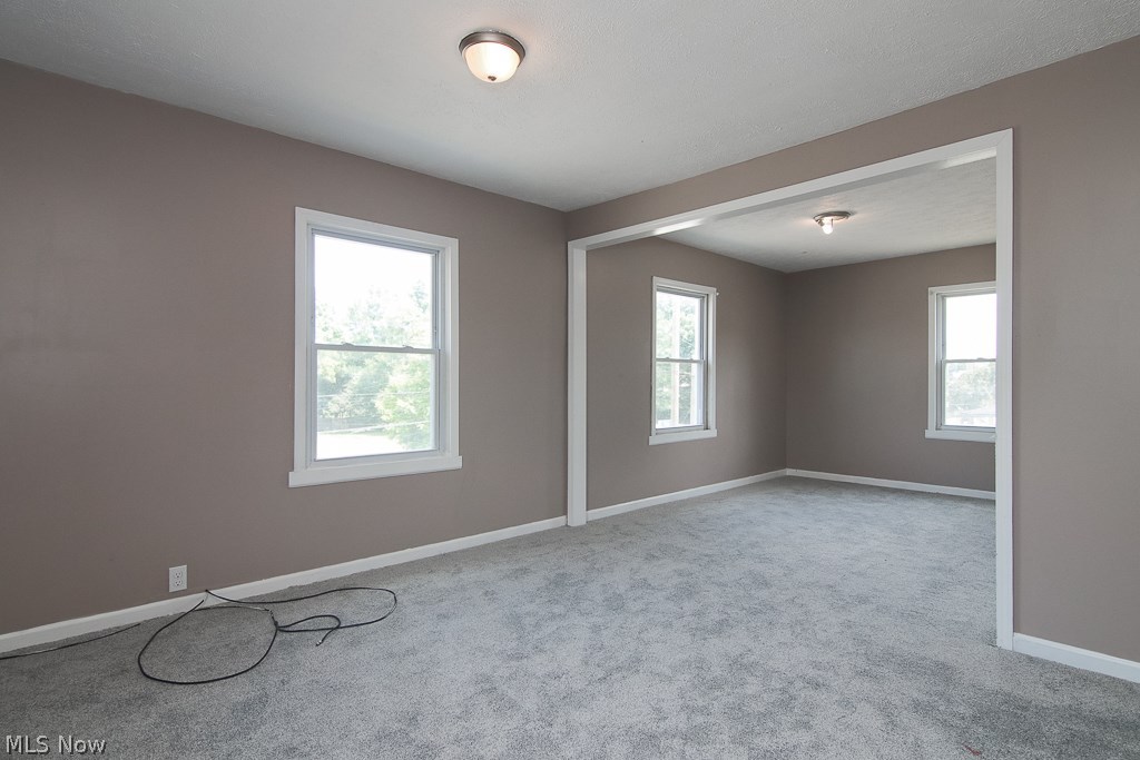 E T Hamiltons - Residential