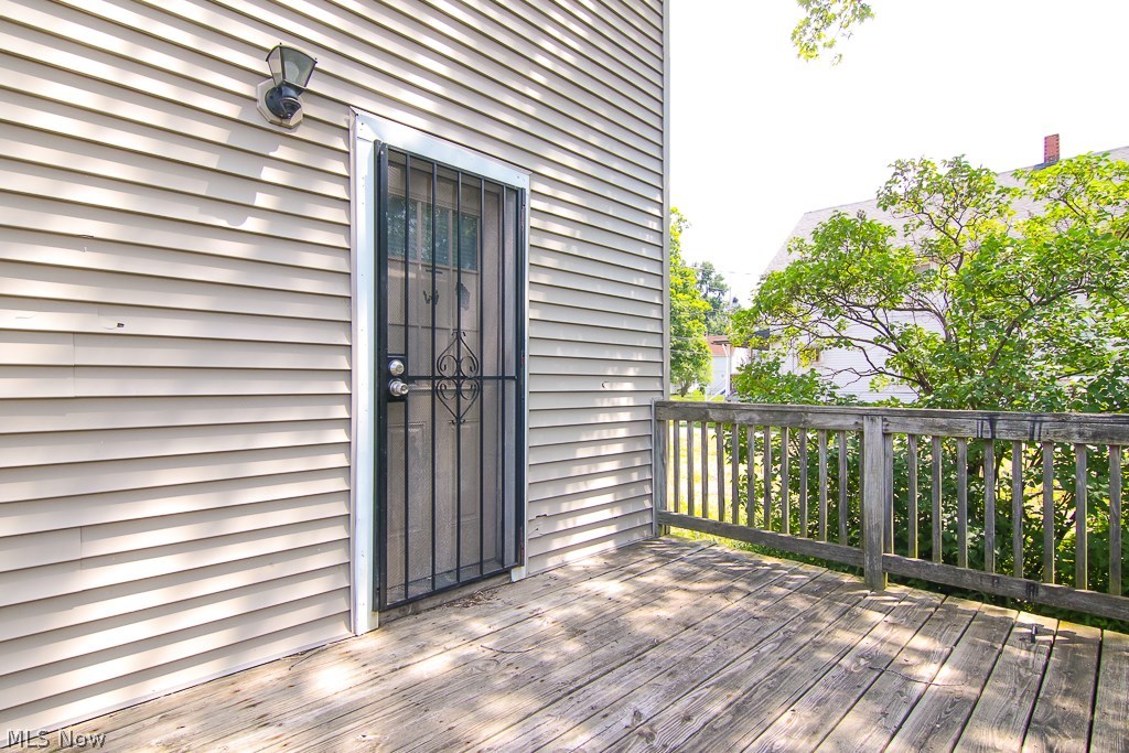 E T Hamiltons - Residential