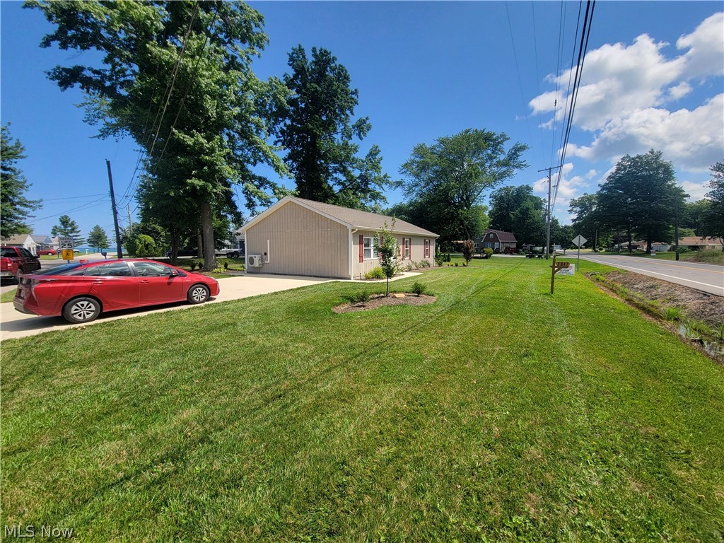 5847 Lake Road, Ashtabula, Ohio image 3