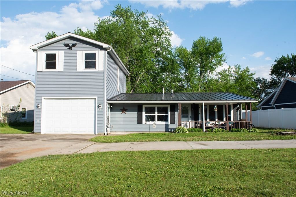 Photo of 12197 Melody Lane, Grafton, OH 44044 (MLS # 5207318)