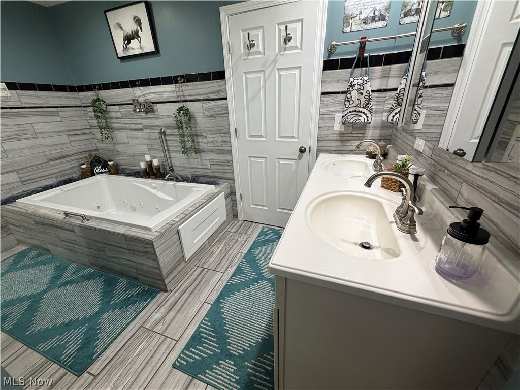 Eaton Homes - Residential