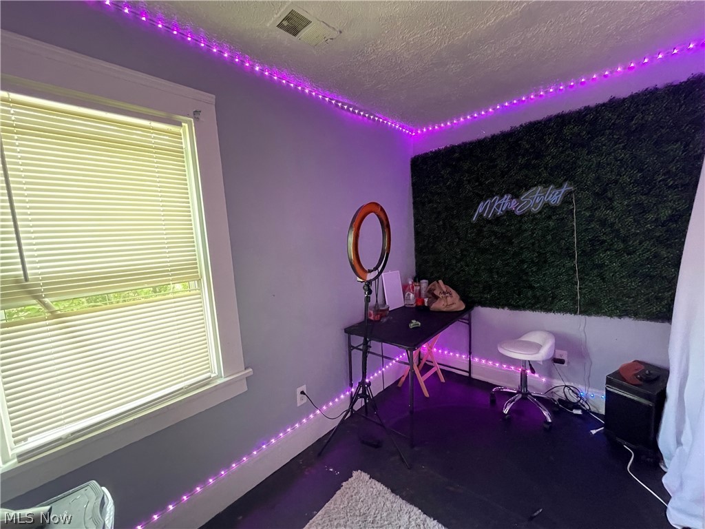 Kelly - Residential Income