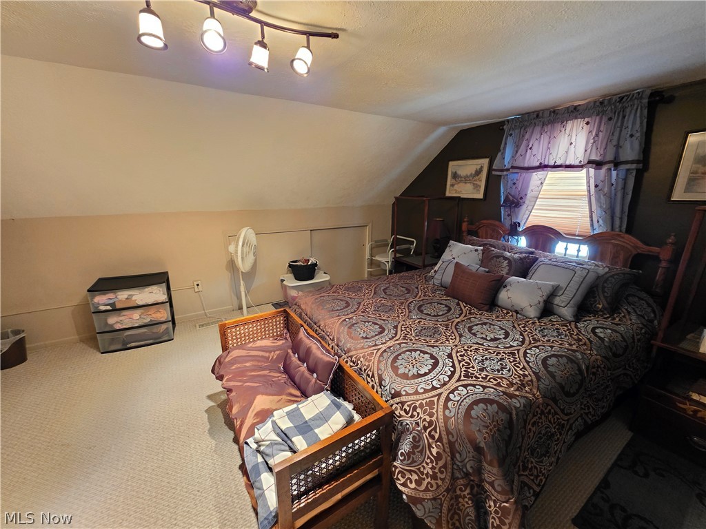 Karl Krueger - Residential