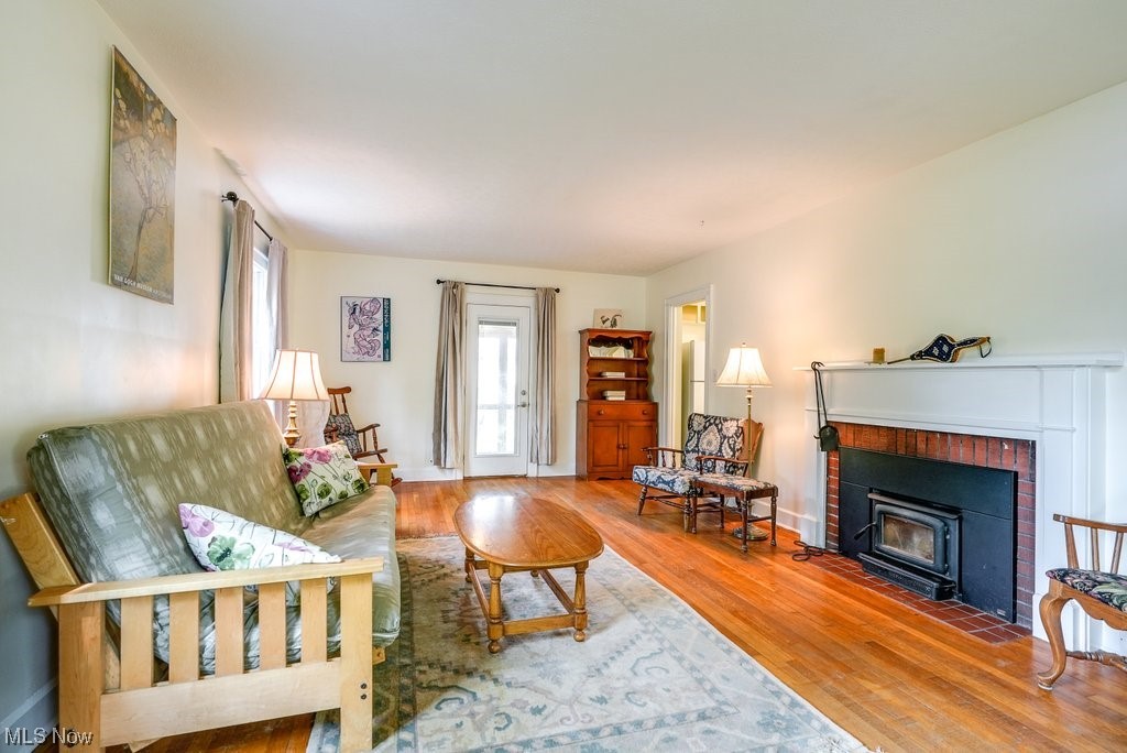 M. L. Davey - Residential