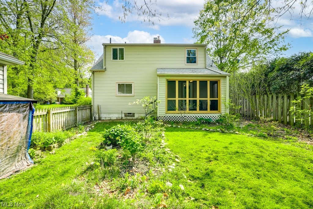 M. L. Davey - Residential