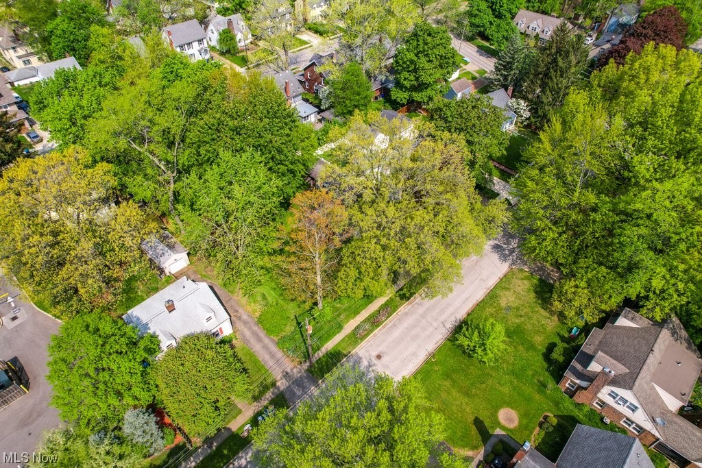 M. L. Davey - Residential