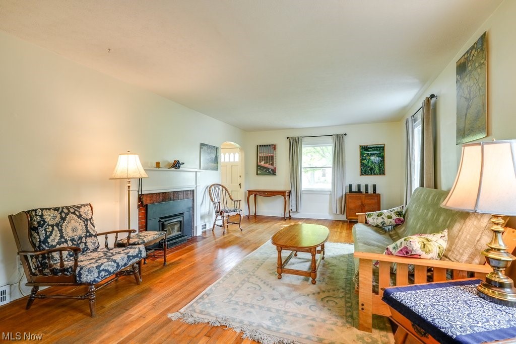 M. L. Davey - Residential