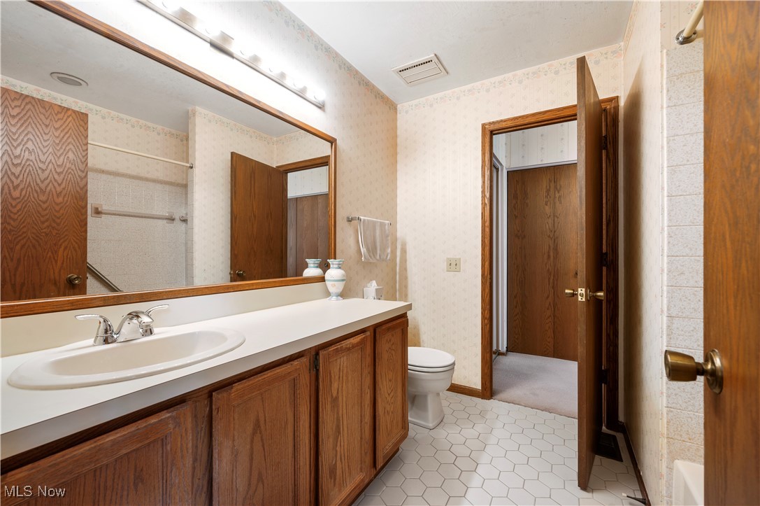 4568 Avondale Boulevard, Canton, Ohio image 18