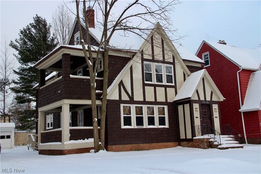 This is a multi family colonial home.  Down unit available

Check out these clean 2 bedroom, 1 bath units with hardwood floors throughout.