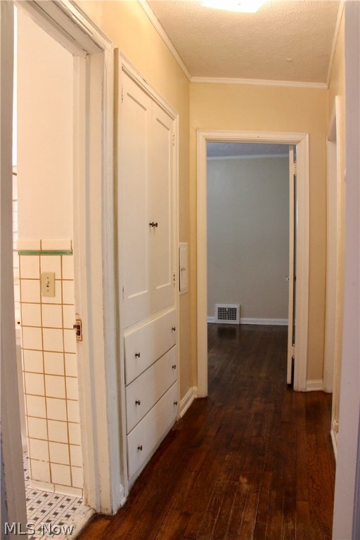 Oakwood Terrace Sub/W H Telling - Residential Lease