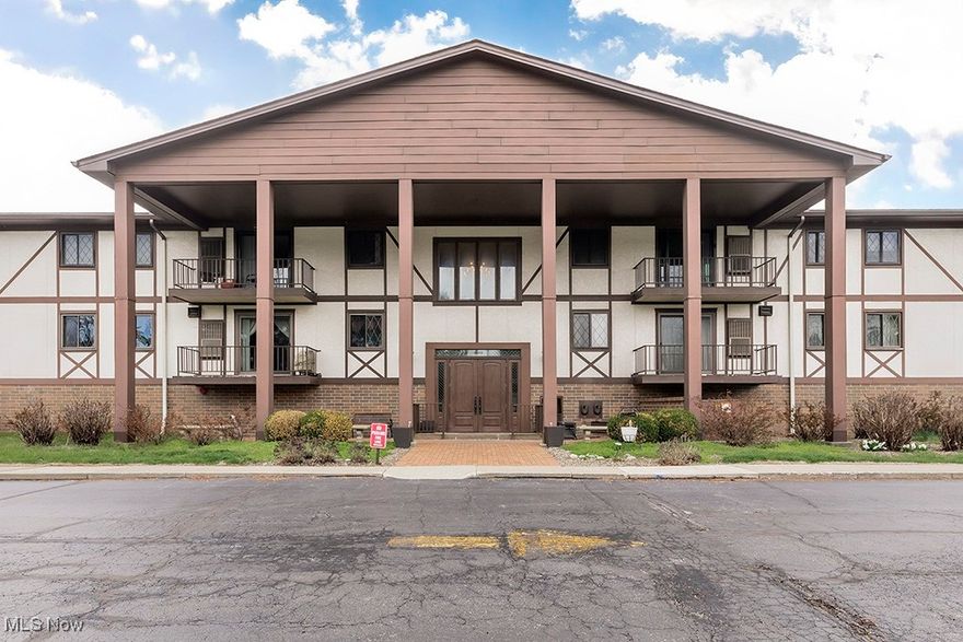 Inviting Ranch Style Condo located on 1st Floor! Gracious main rooms with access to a wonderful balcony. Updated  kitchen with newer appliances (2024) including washer and dryer. Remodeled bathrooms plus in suite Laundry area! Primary Bedroom has an abundance of closet space along with deluxe private bath! lovely 2nd bedroom can be used as an office, Music room or den! Lots of versatility! Roof approximately 3 yrs old, refrigerator, stove, washer and dryer 2024. All new windows and Sliding door to balcony 2024! Early possession! Ready to move in!