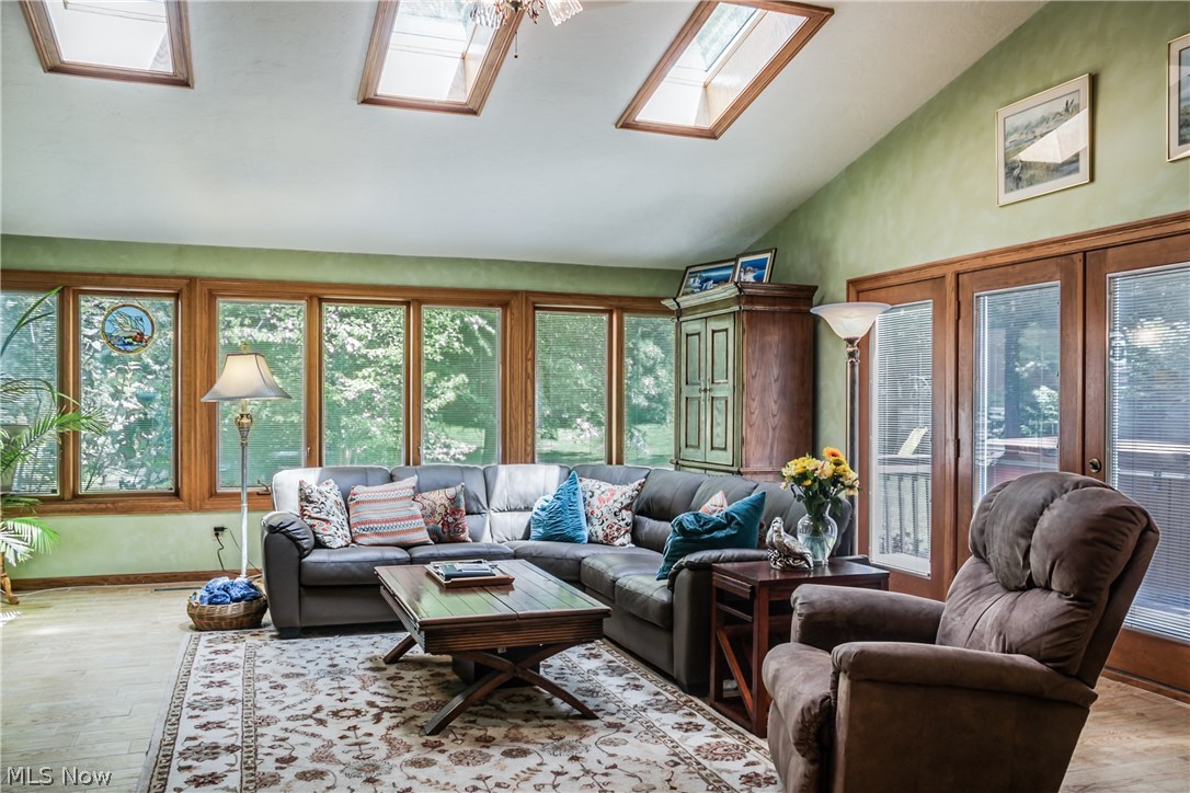 Silver Lake Woodlands - Residential