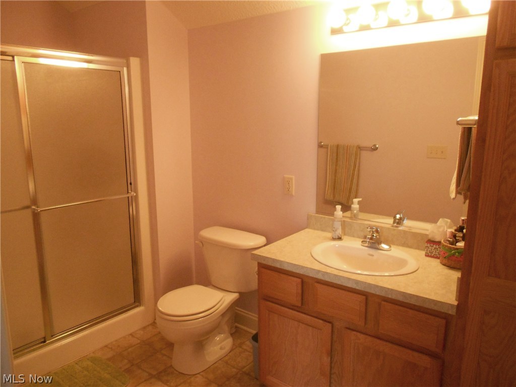 North Pt/Hunters Xing Condo - Residential