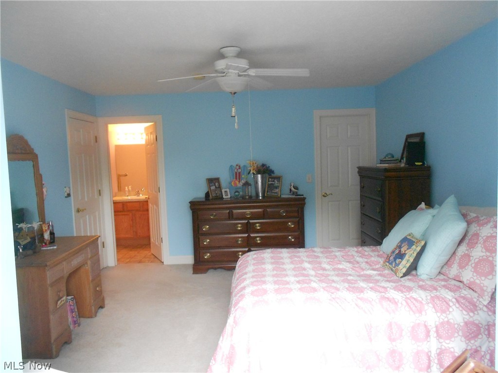 North Pt/Hunters Xing Condo - Residential