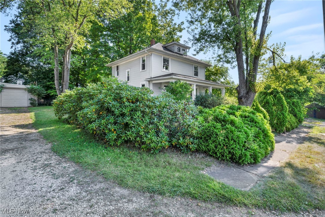 AMAZING INVESTMENT opportunity just steps from Kent State University! This fantastic 4-bedroom duplex features 2
kitchens, 2 full bathrooms, and a rare 3-car garage—a true gem for student housing (or non-student housing). The
property is already leased for the 2025-2026 school year and has a strong rental history with consistent occupancy year
after year. In addition, the same owner is offering THREE, 5-bedroom, student housing townhomes in a prime location
steps to KSU—making this a perfect chance to expand or start your investment portfolio with multiple high-demand rental
units. Don’t miss out on this exceptional opportunity. See brokers remarks for more details.