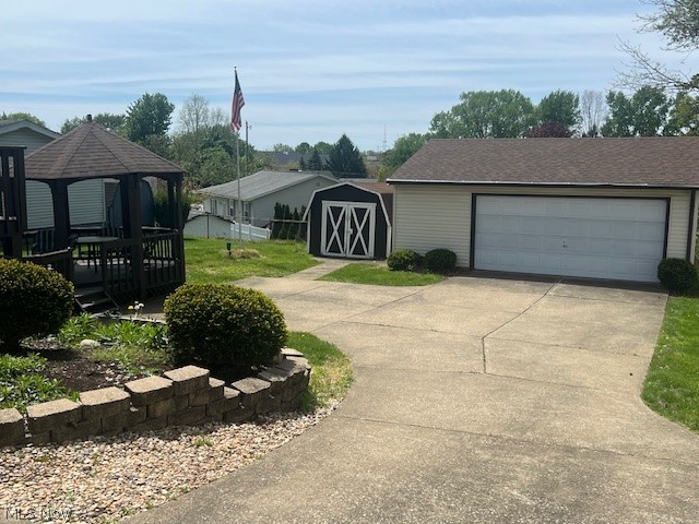 County/Stark - Residential