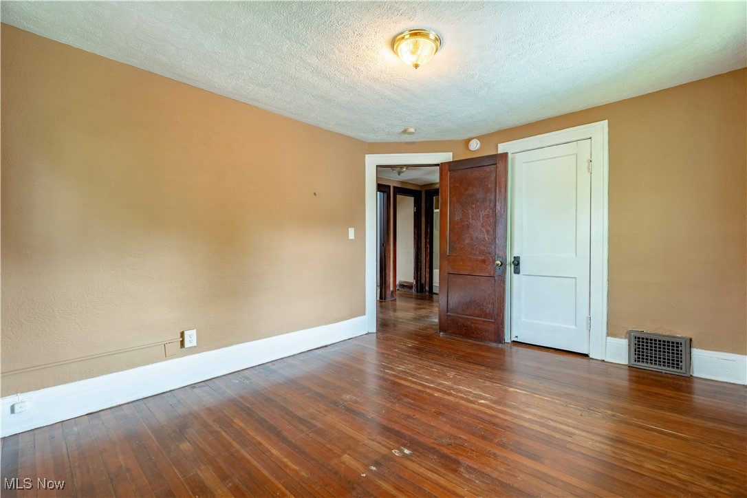 341 Pioneer Street, Akron, Ohio image 17