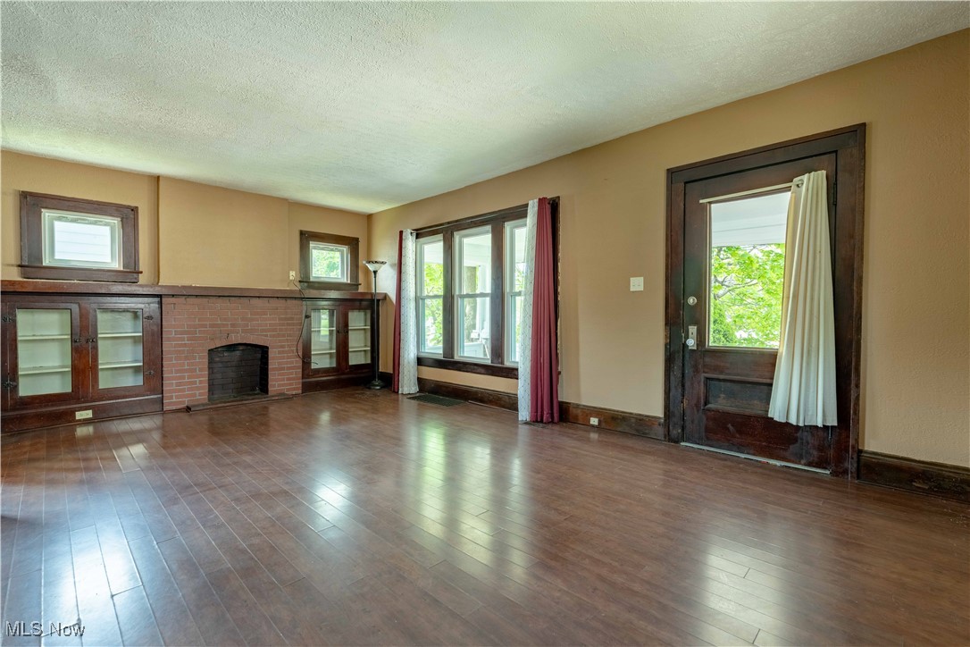 341 Pioneer Street, Akron, Ohio image 8