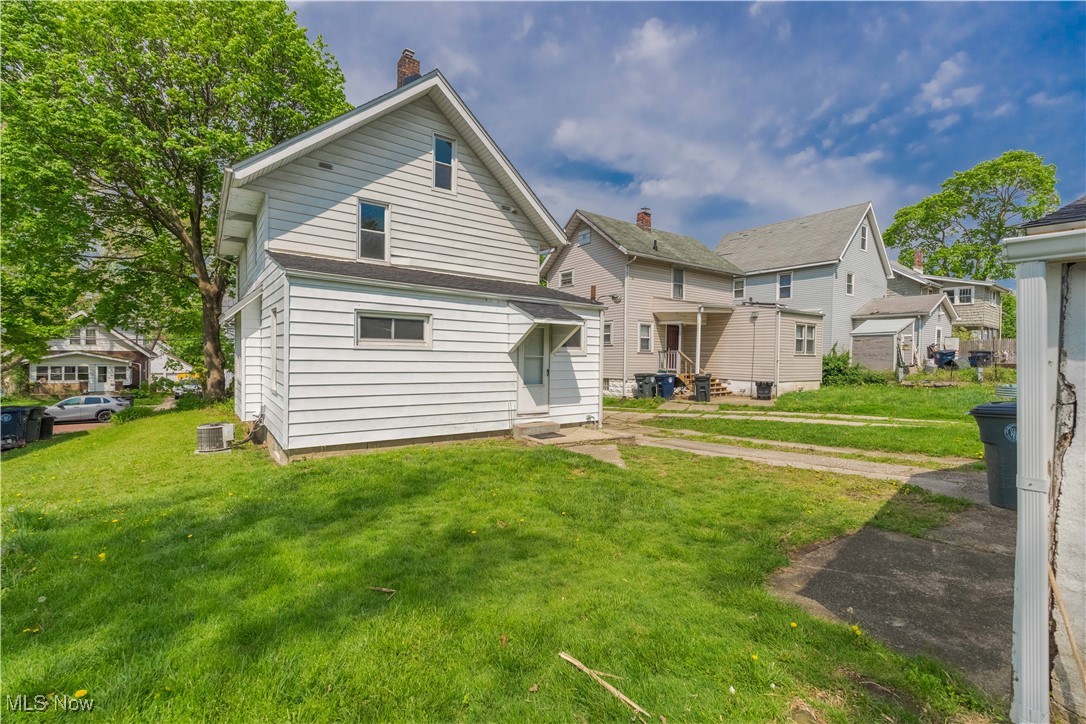 341 Pioneer Street, Akron, Ohio image 6