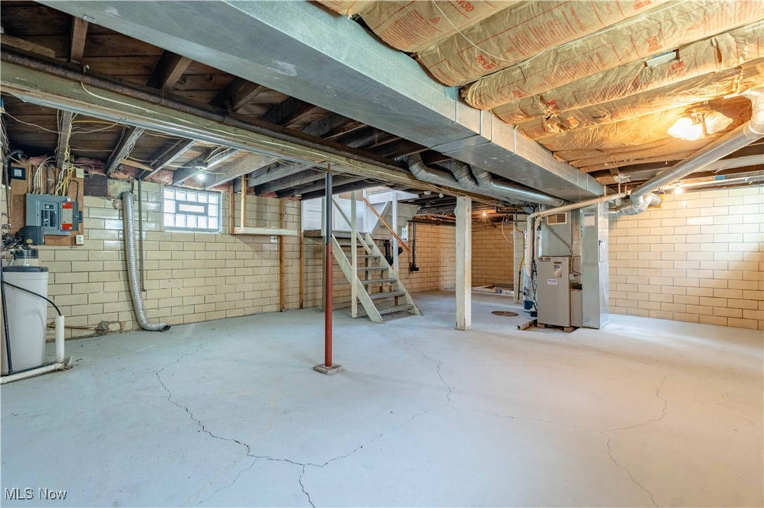 341 Pioneer Street, Akron, Ohio image 31