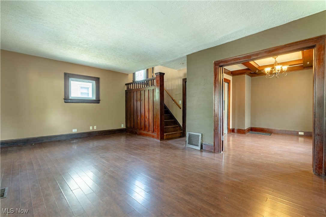 341 Pioneer Street, Akron, Ohio image 9