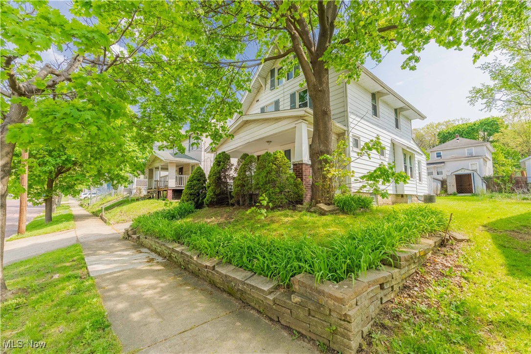 341 Pioneer Street, Akron, Ohio image 5