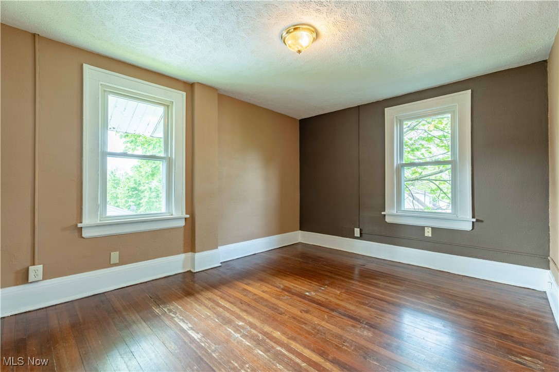 341 Pioneer Street, Akron, Ohio image 14