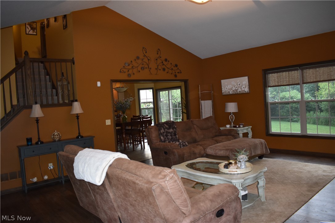 Old Taylor Woods - Residential