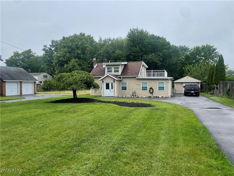 5242 W 220th Street, Fairview Park, OH 44126 - #: 5135516