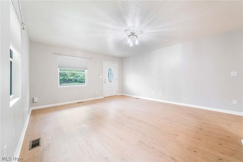 Tiny photo for 959 Midway Boulevard, Painesville Township, OH 44077 (MLS # 5220616)