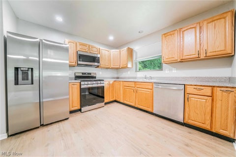 Tiny photo for 959 Midway Boulevard, Painesville Township, OH 44077 (MLS # 5220616)