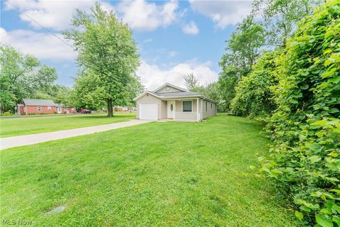 Tiny photo for 959 Midway Boulevard, Painesville Township, OH 44077 (MLS # 5220616)