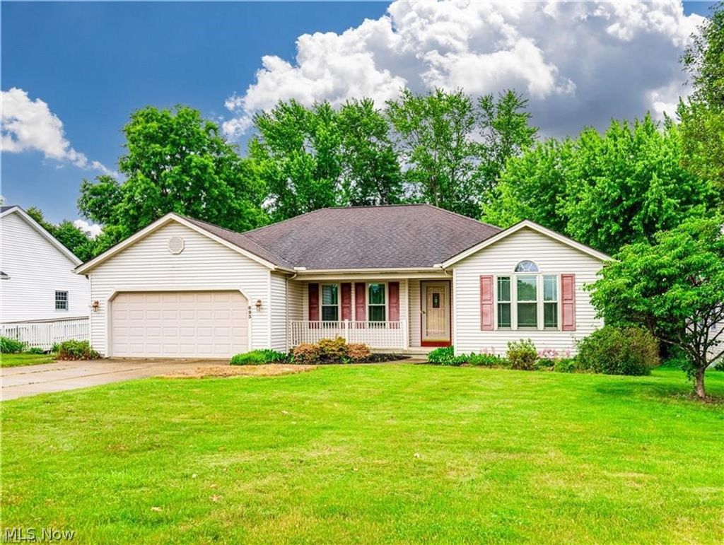 Photo of 893 West Street Street, Wadsworth, OH 44281 (MLS # 5211070)