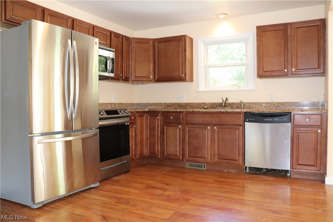 V W Cherry - Residential