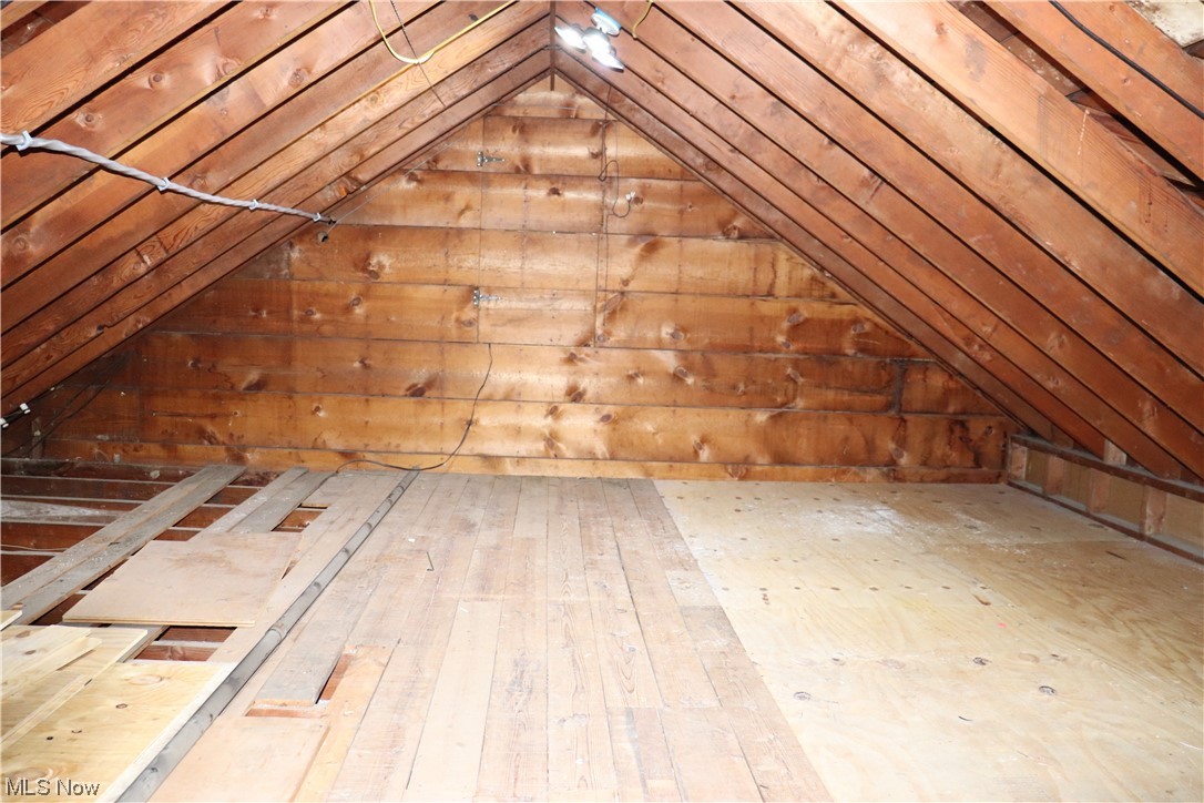 V W Cherry - Residential