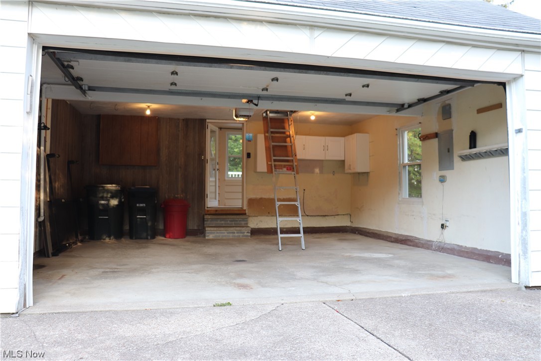 V W Cherry - Residential